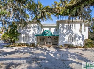 1010 E Victory Dr #A-B, Savannah, GA 31405