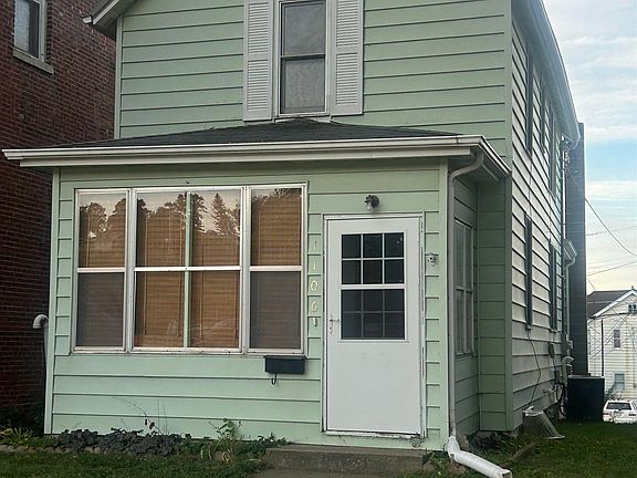 3rd image of 1106 Avenue E