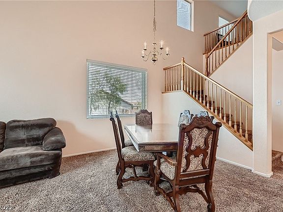 4th image of 750 Palo Verde Dr