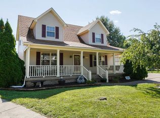 8205 Granwyn Ct, Louisville, KY 40258