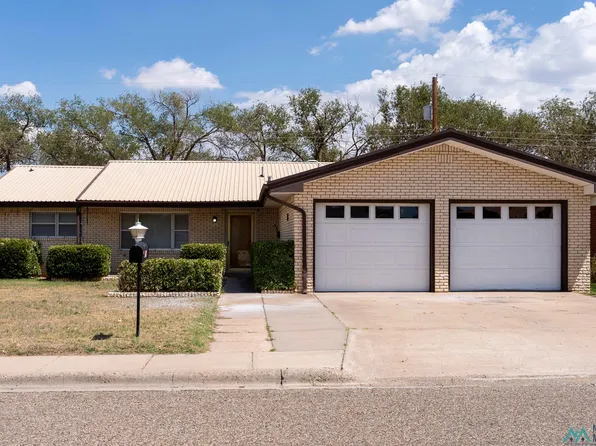 205 Utah Dr, Portales, NM 88130
