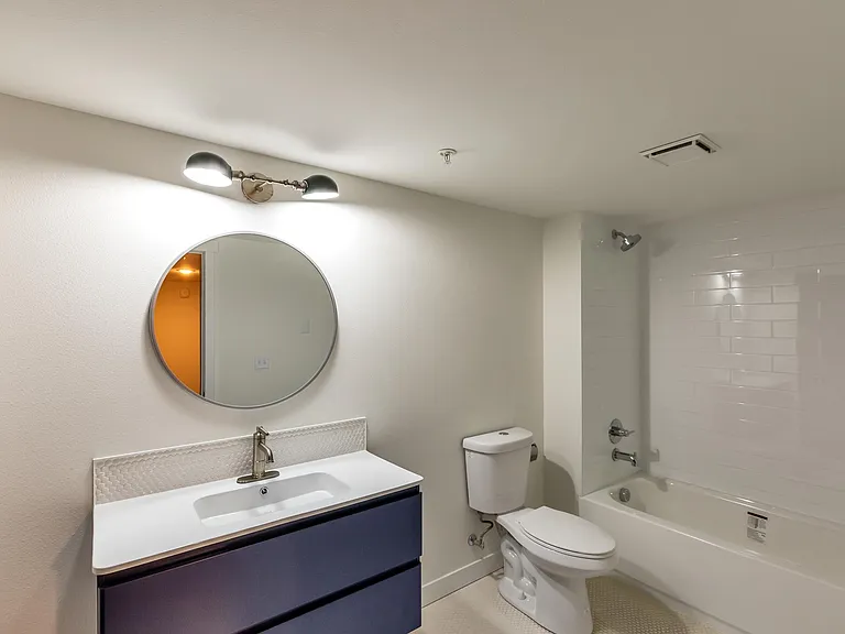 174 S Howard St #18 — Photo 5