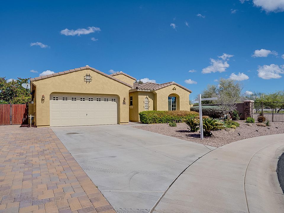 1st image of 3490 E Yellowstone Pl