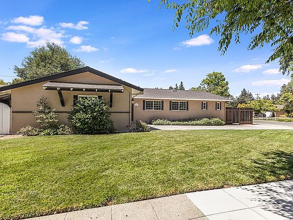 4th image of 5246 Englewood Dr