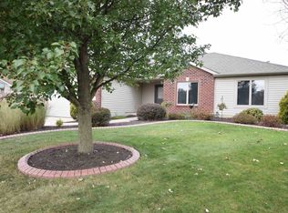 1109 Pathfinder Cv, Fort Wayne, IN 46845