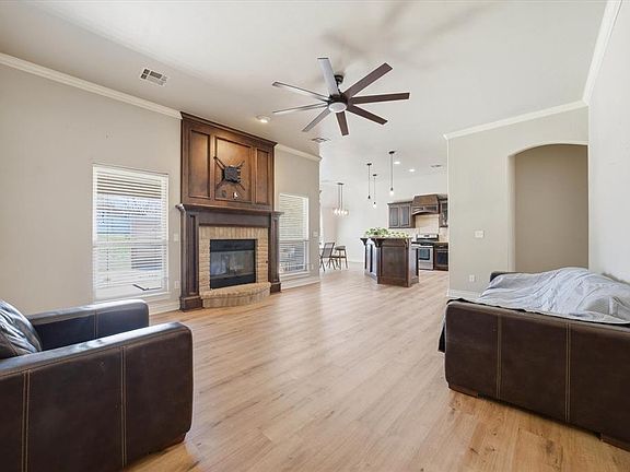 5th image of 19509 Crest Ridge Dr