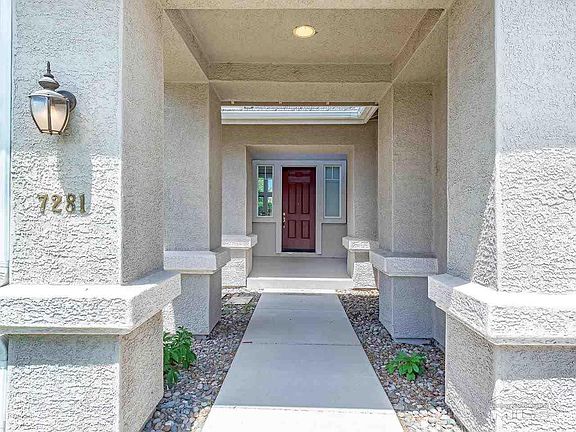 4th image of 7281 Noah Ct