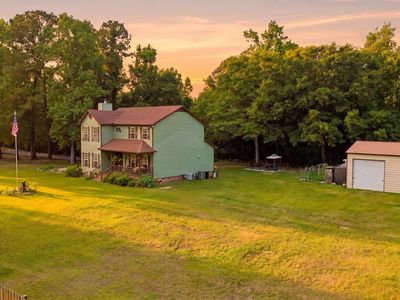 1594 E Church St, Bonneau, SC, 29431