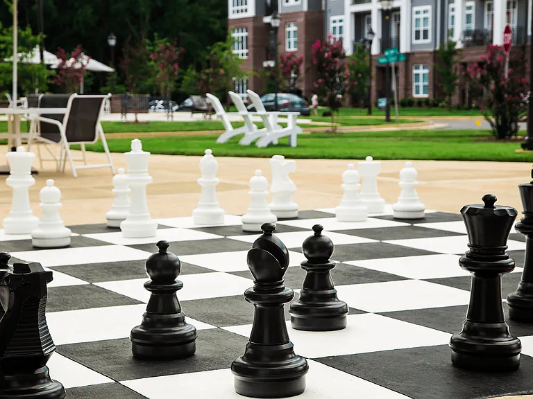 Holly Crest Apartments — Photo 43