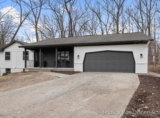 4681 Chalet Ln SW, Wyoming, MI 49519