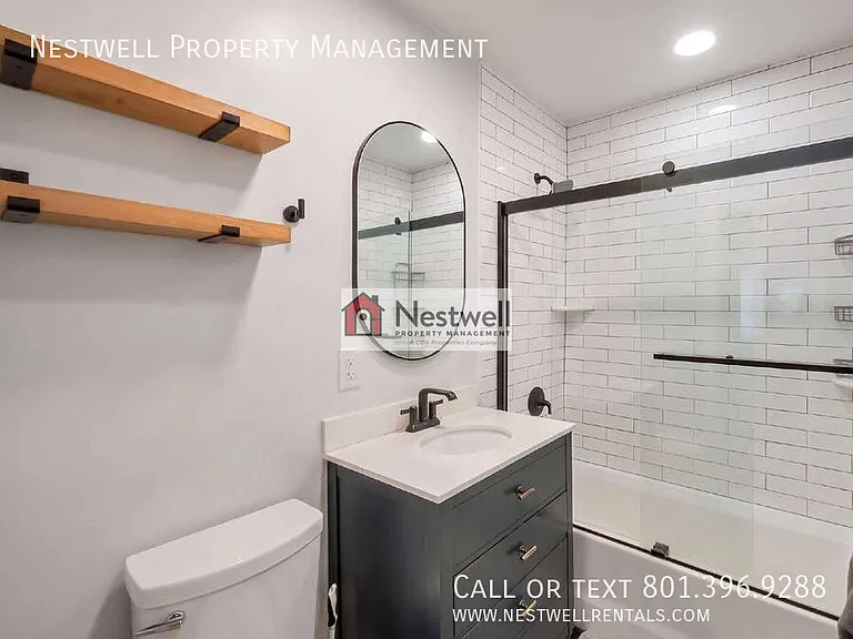 951 W Signora Dr — Photo 9