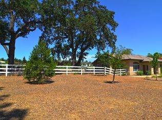 520 Burlwood Ln, Templeton, CA 93465