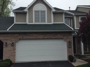 33 Gardenville On The Grn, West Seneca, NY 14224