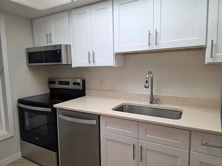 3120 Beach Blvd S #5 — Photo 6