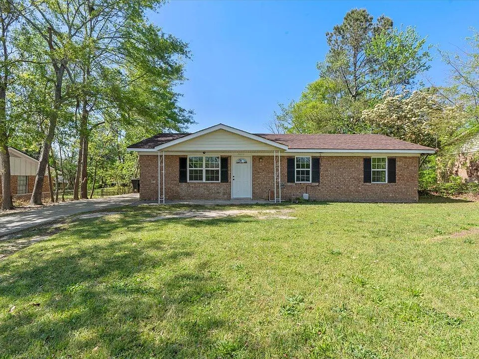 3623 Columbine Dr