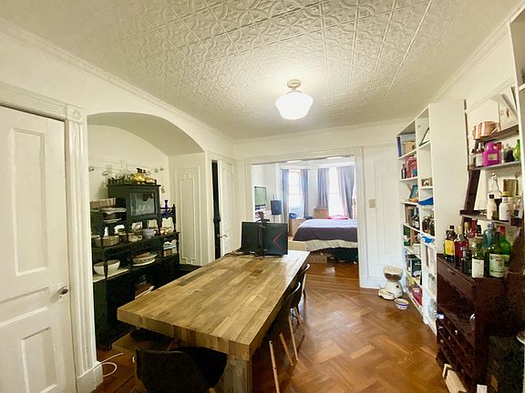 2nd image of 424 4th St Floor 2