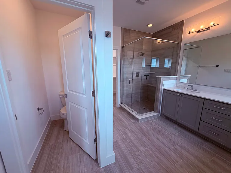 2232 Scenic Bluff Dr — Photo 21