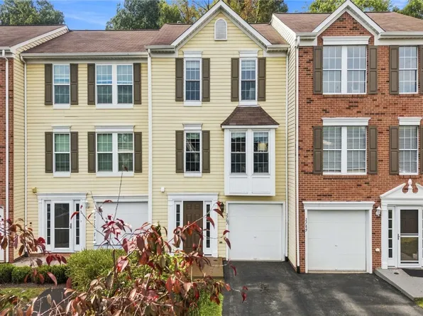 2787 Drake Ct, Gibsonia, PA 15044