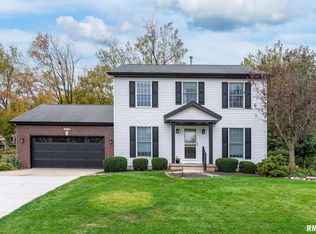 3525 Raleigh Ave, Bettendorf, IA 52722