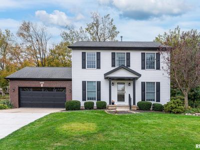 3525 Raleigh Ave, Bettendorf, IA, 52722