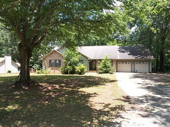 2nd image of 13464 Shelly Dr