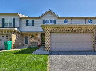 6411 Pioneer Dr, Macungie, PA 18062