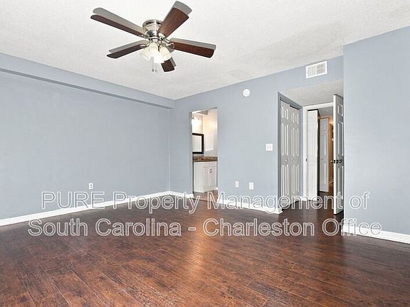5th image of 1402 Camp Rd APT 1B