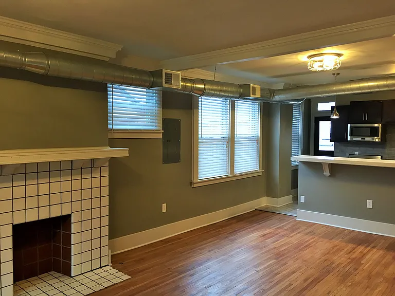6329-6331 Bartlett St #6331 — Photo 7