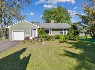 6 Sunset Rd, Ellington, CT 06029