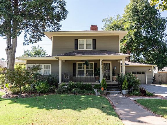5th image of 609 N Ash St