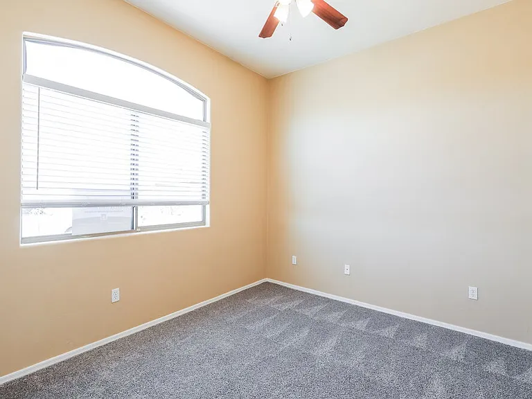 7129 W Autumn Gold Ct — Photo 8