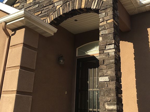 Cultured Stone Entrance