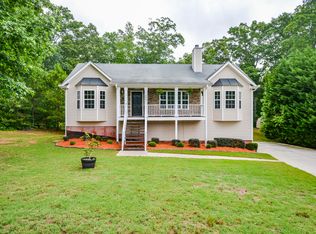 200 Ivy Ct, Carrollton, GA 30116