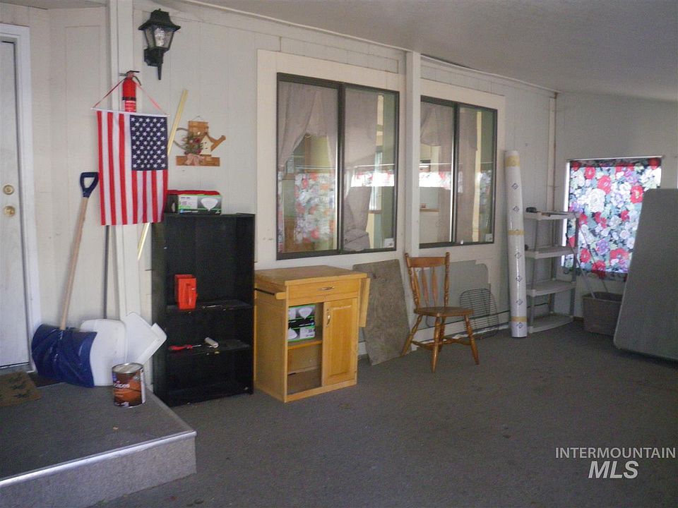 2nd image of 411 N Almon St Space 300