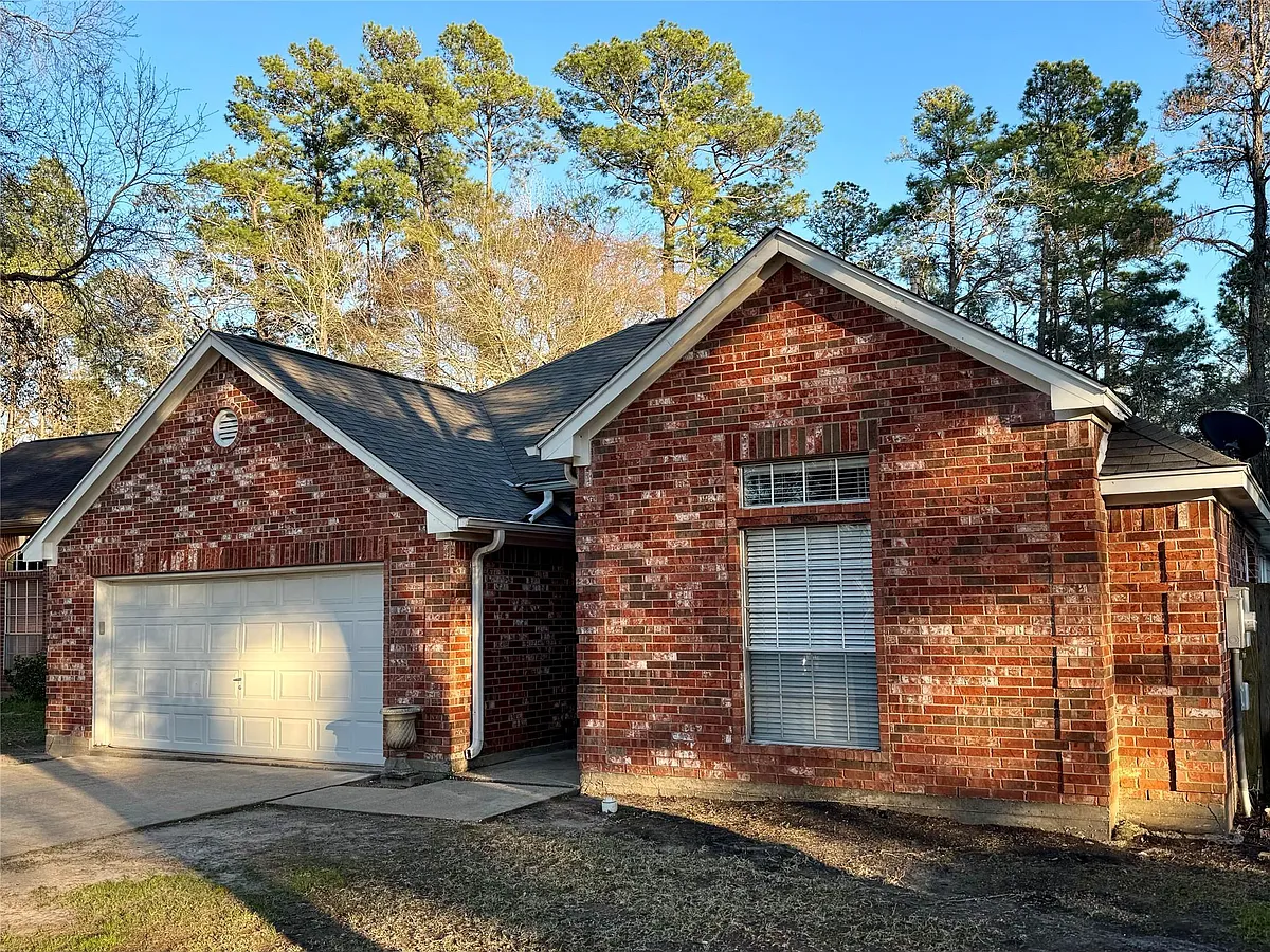 Building Photo - 4006 Hunnington Dr