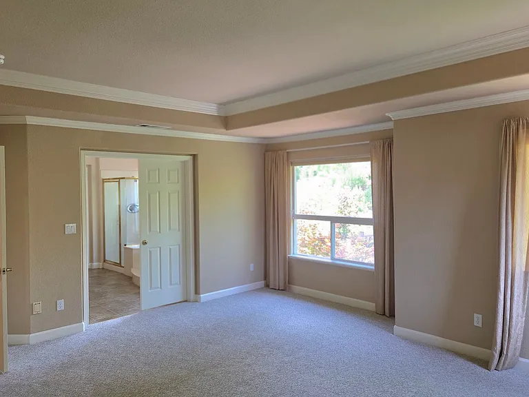 206 Murcia Ct — Photo 14