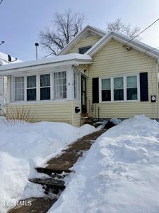 18 Lawnwood Avenue, Schenectady, NY, 12304