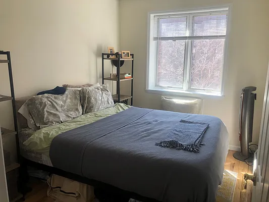 Rented by Halstead Real Estate | media 39