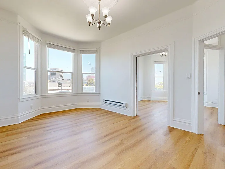 445 Octavia St #7 — Photo 7