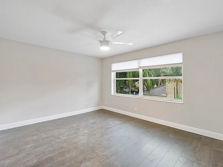 6364 NW 78th Dr — Photo 34