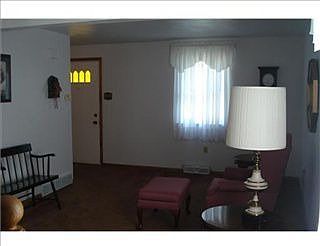 2nd image of 208 Boyce Park Dr