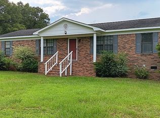 492 Bridlepath Ln, Flomaton, AL 36441