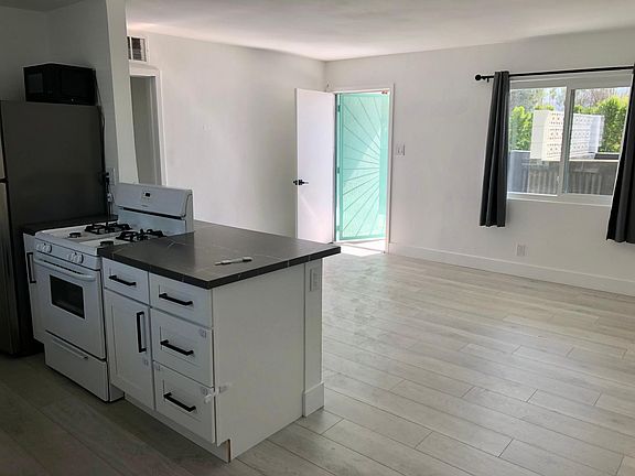 3rd image of 4490 E Camino Parocela #1