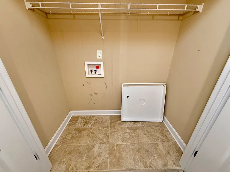 422 Jamestown Ave — Photo 23
