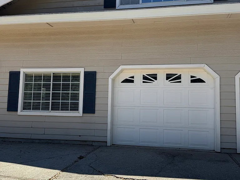 19435 Victoria Dr #2 — Photo 3