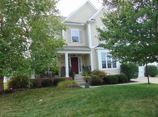 668 Hyacinth Rd, Cincinnati, OH 45245