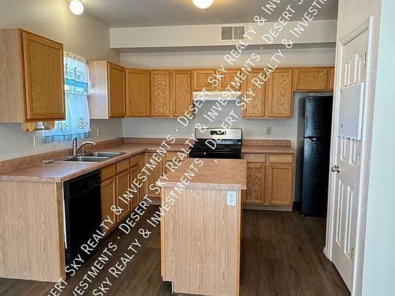 5th image of 3784 Galina Pl