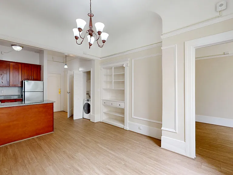 1560 Sacramento St #109 — Photo 8