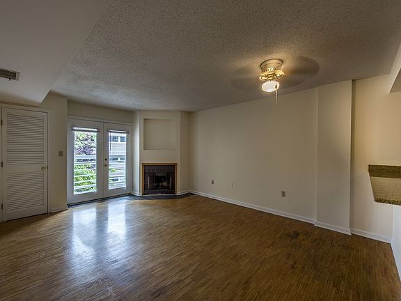 3rd image of 340-350 Franklin St
