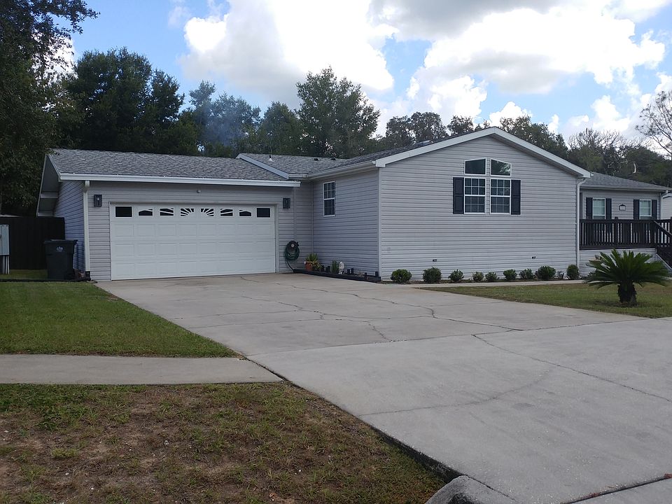 1st image of 12825 Hawk Hill Dr